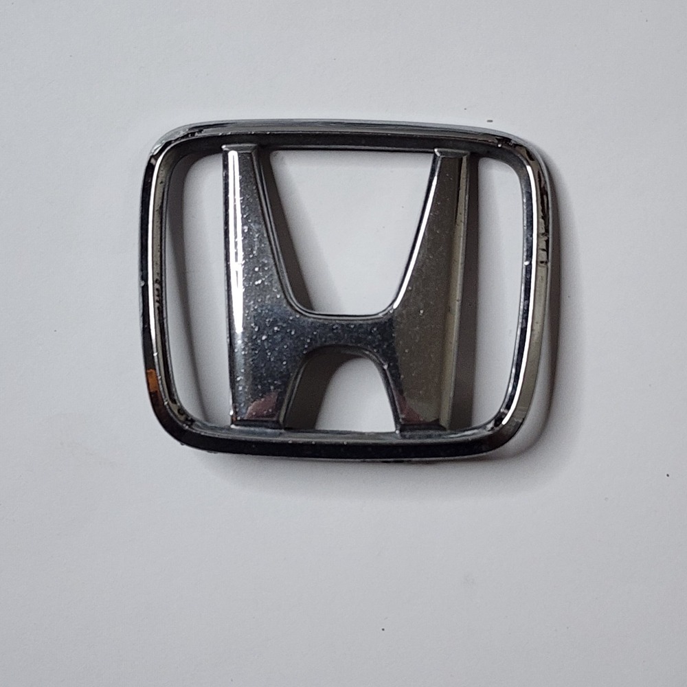 Honda Accord Logo Emblem 75701 SM4-9000‎ 1990-1993